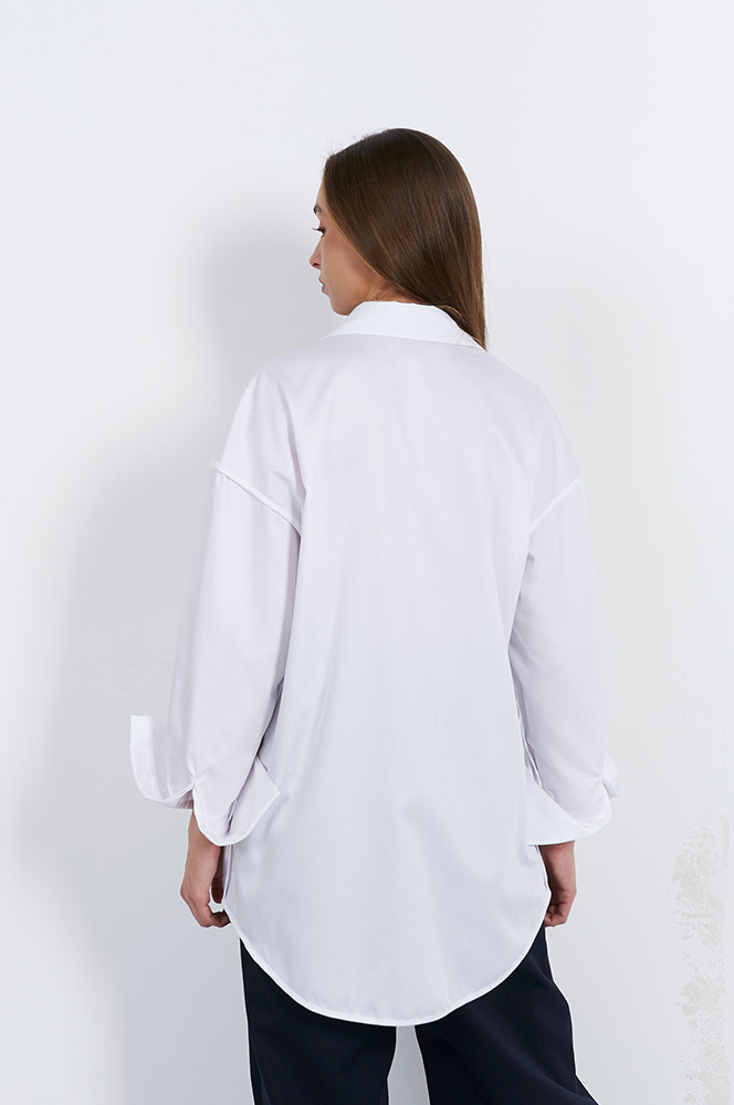 Сорочка біла з облямованими швами (Р 120)